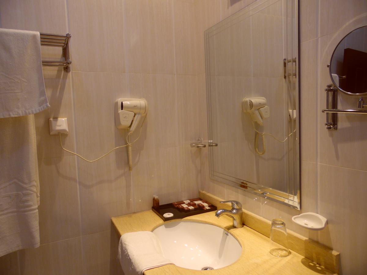 Hotel Belair Residence Bujumbura Bagian luar foto